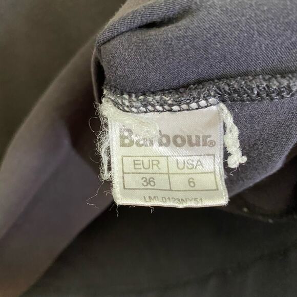 Barbour Charcoal Gray Short Sleeve Embroidered Logo Polo Shirt Womens Size 6 - Picture 5 of 7